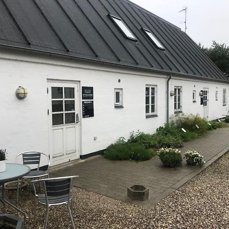 Det Gamle Apothek Motel Haslev Exterior photo